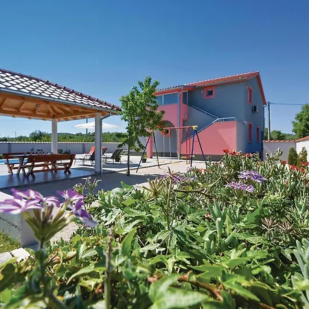 Dubrava Tisnjanska 32