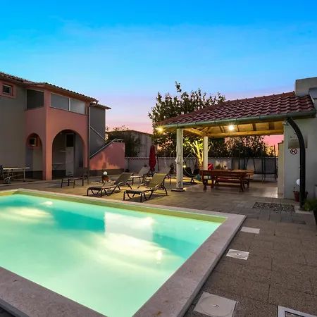 Tisnjanska 32 بيت للعطل Dubrava (Sibenik-Knin)