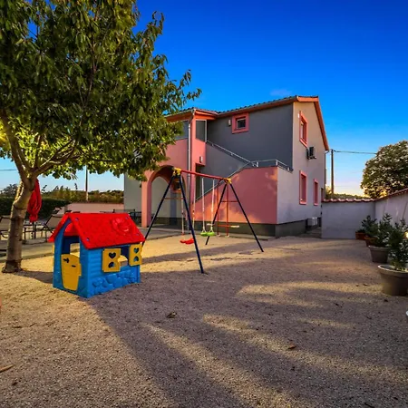 Vikendica Dubrava Tisnjanska 32