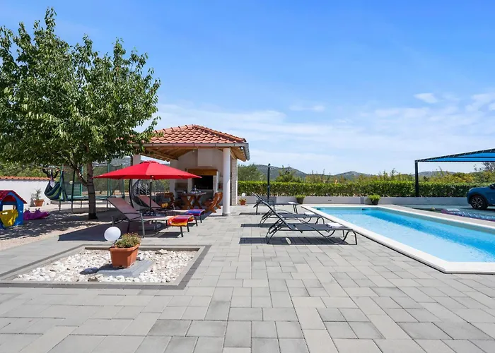 Tisnjanska 32 Dubrava (Sibenik-Knin)