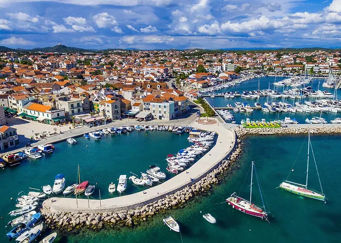 Tisnjanska 32 Nyaraló